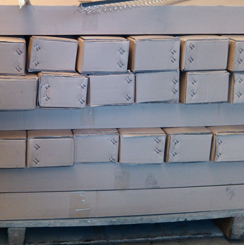 Expand Mesh 32mm Diamond Mesh Galvanized Corner Bead