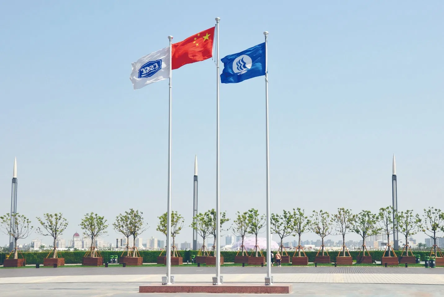 Tapered Conic Flagpole for Outdoor Banner Display