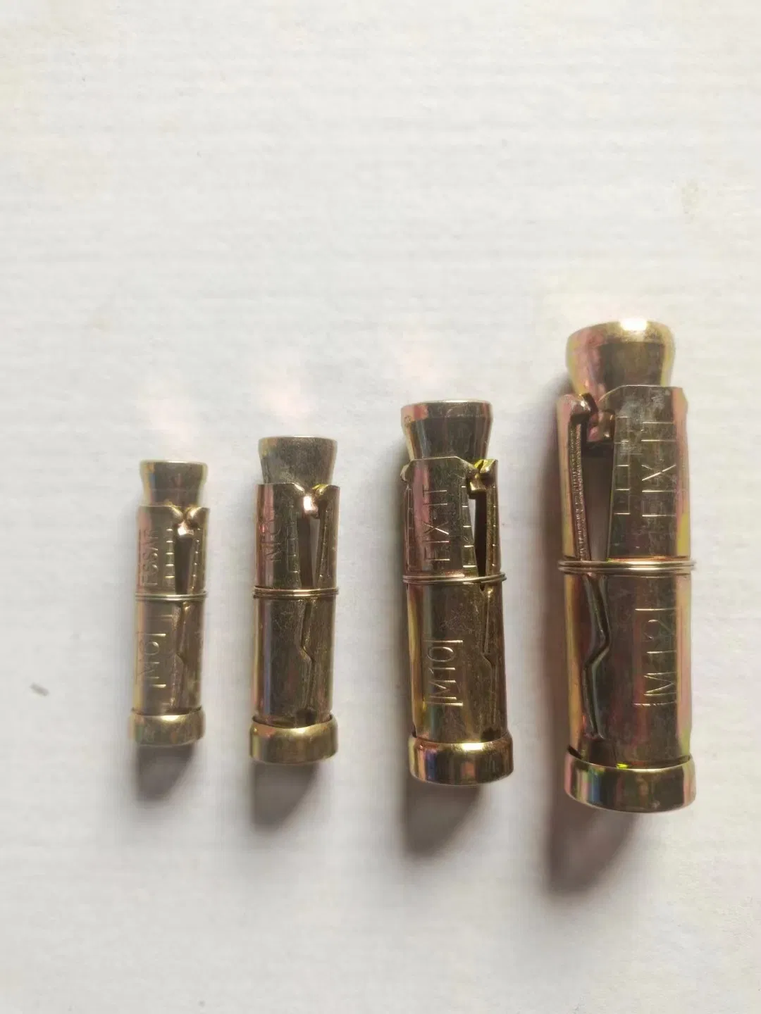 Анкерный болт с гильзой из нержавеющей стали 304/316