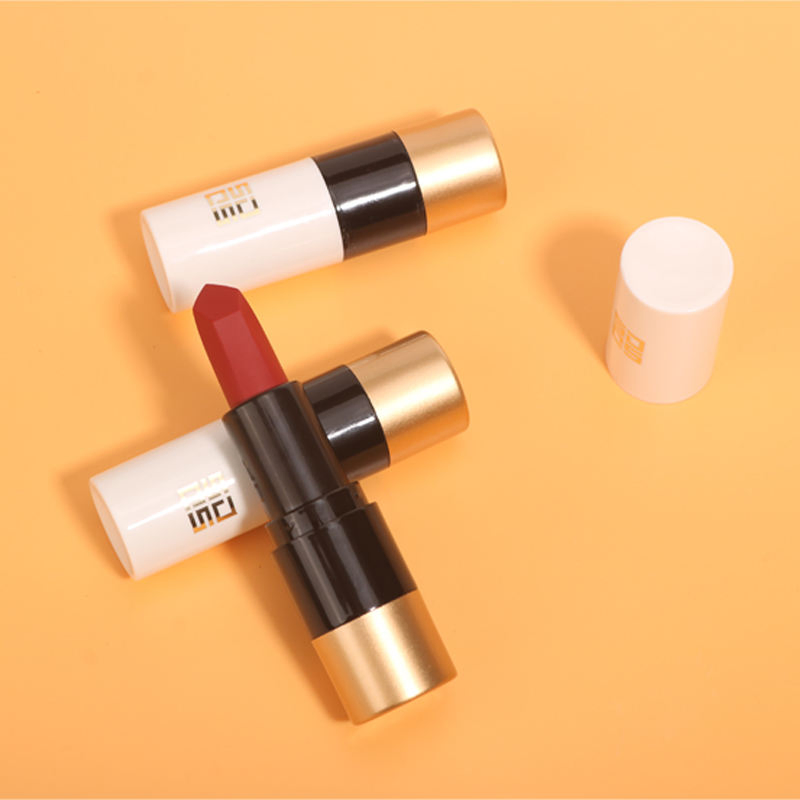 Матовые помады на заказ OEM/ODM от производителя