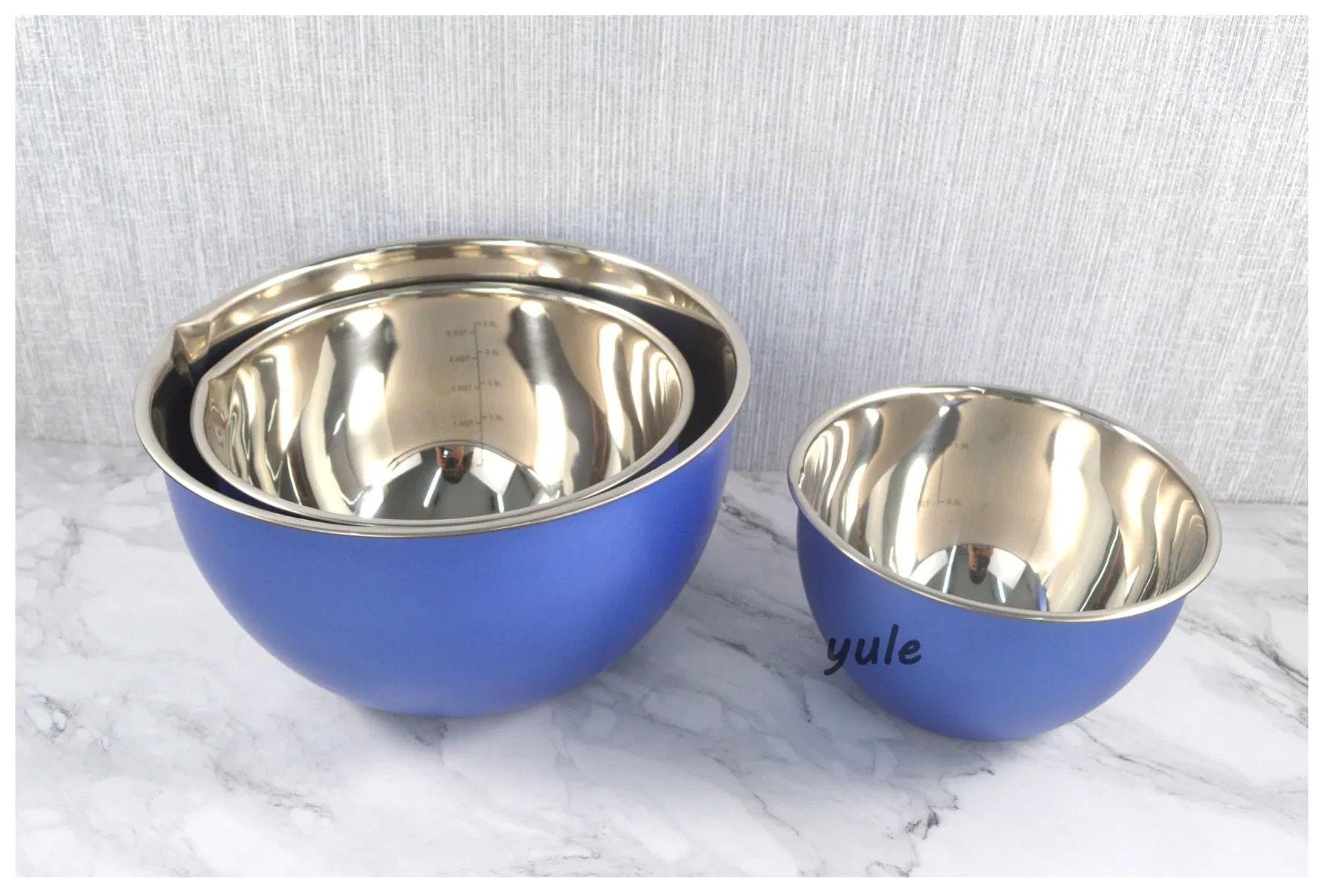 China Factory Kitchenware blue Color Salad Containers with Lids Food Grade Material Stainless Steel Mixing Bowl