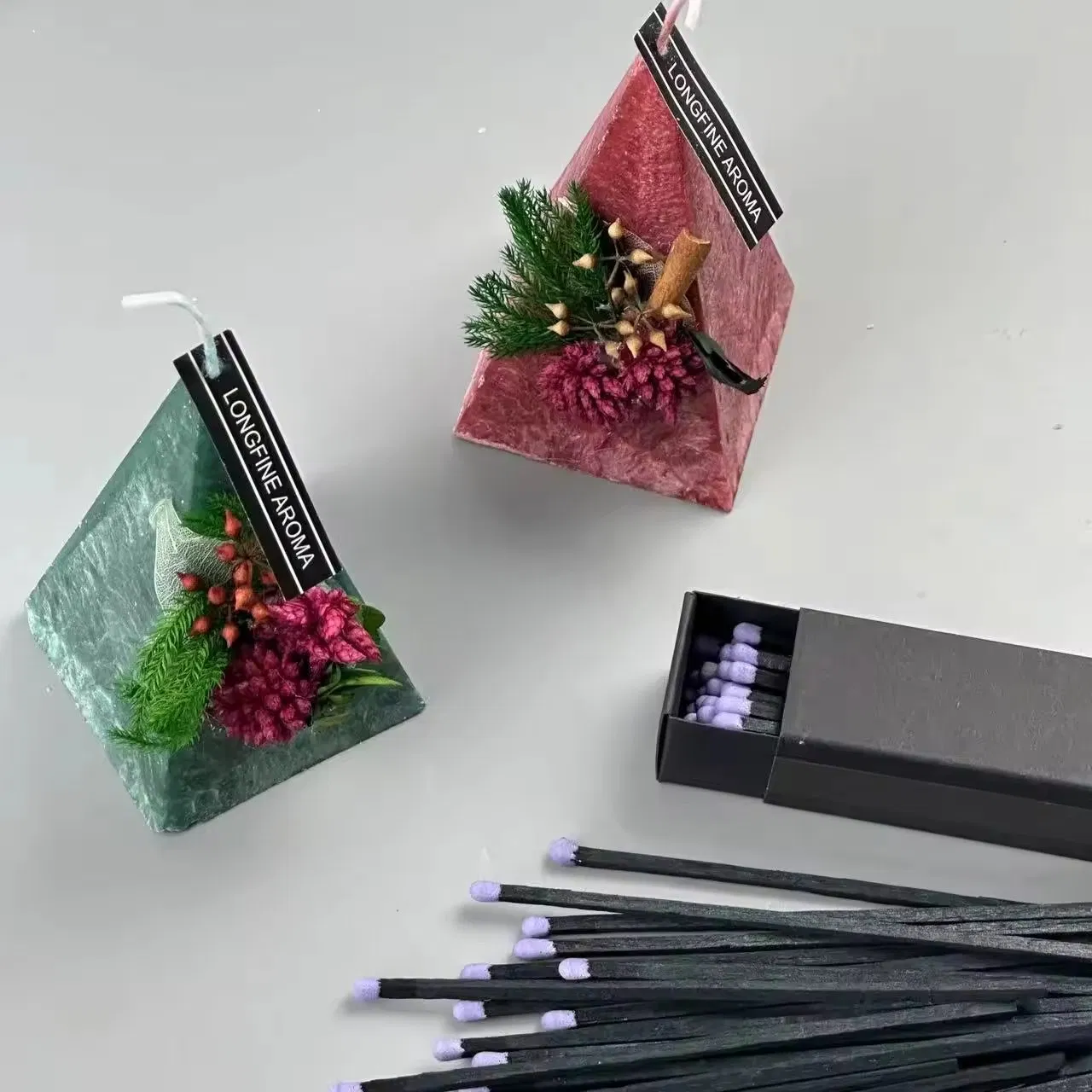 Premium Household Matchbox with Customized Color and Logo Design