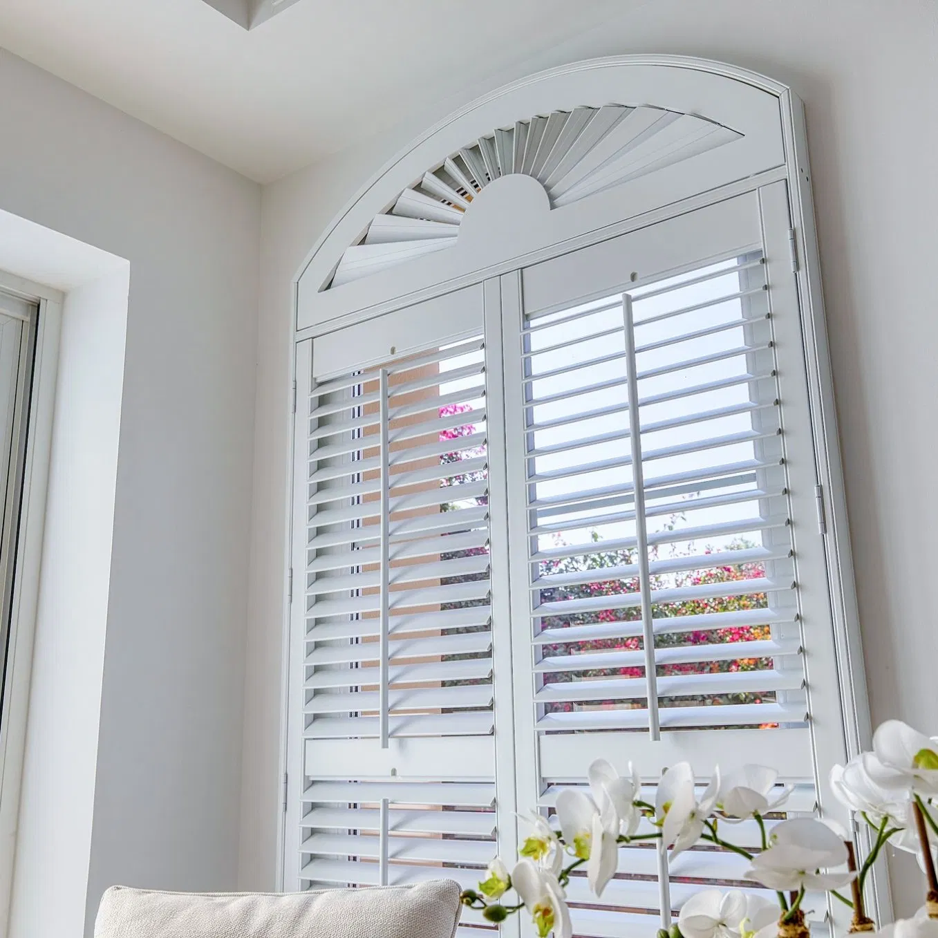 Bay Window Plantation Shutters Paulownia Shutters From Worldwide Shutter