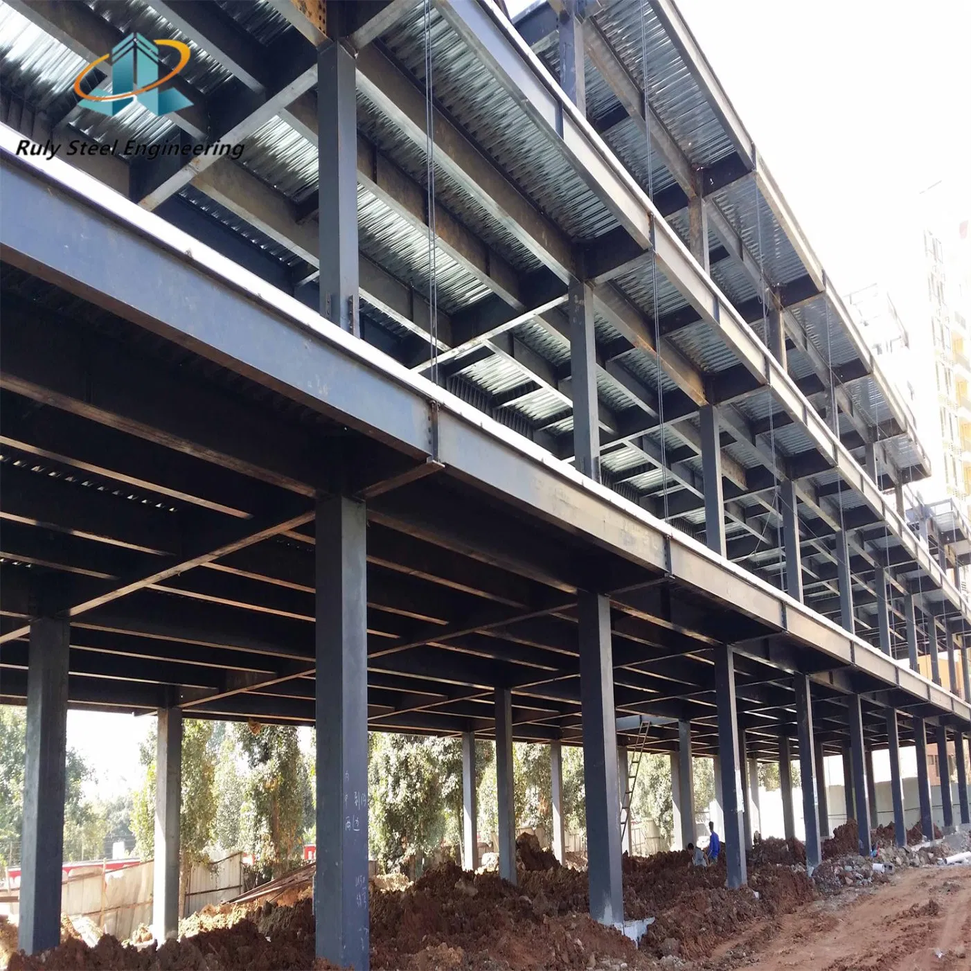Prefabricated Steel Structure Roof Trusses Prefab Metal Workshop