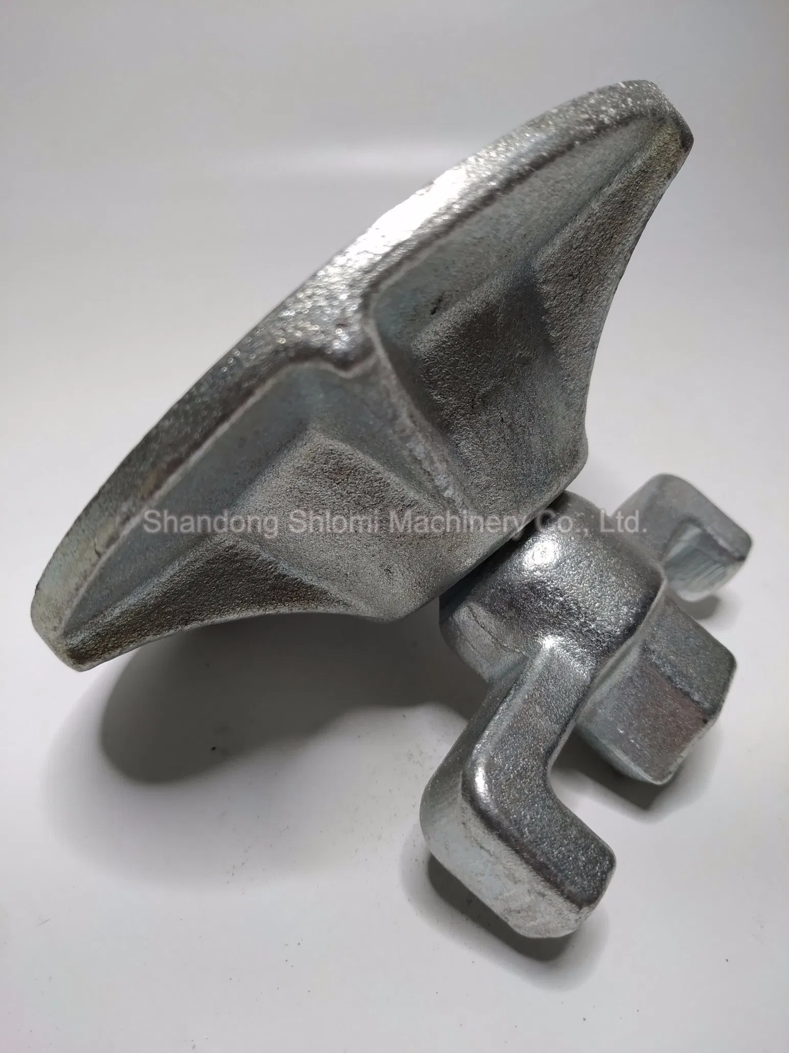 Крыльчатая гайка для опалубки 130 мм