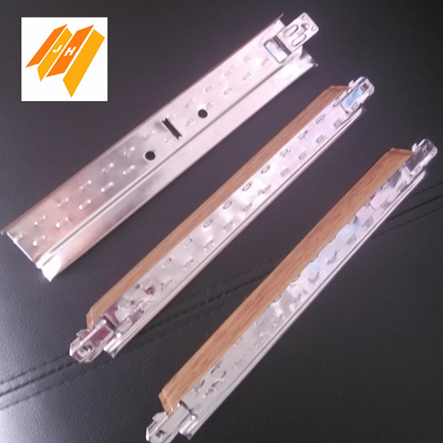 High Zinc Wooden Golden Colorful Ceiling T Bar
