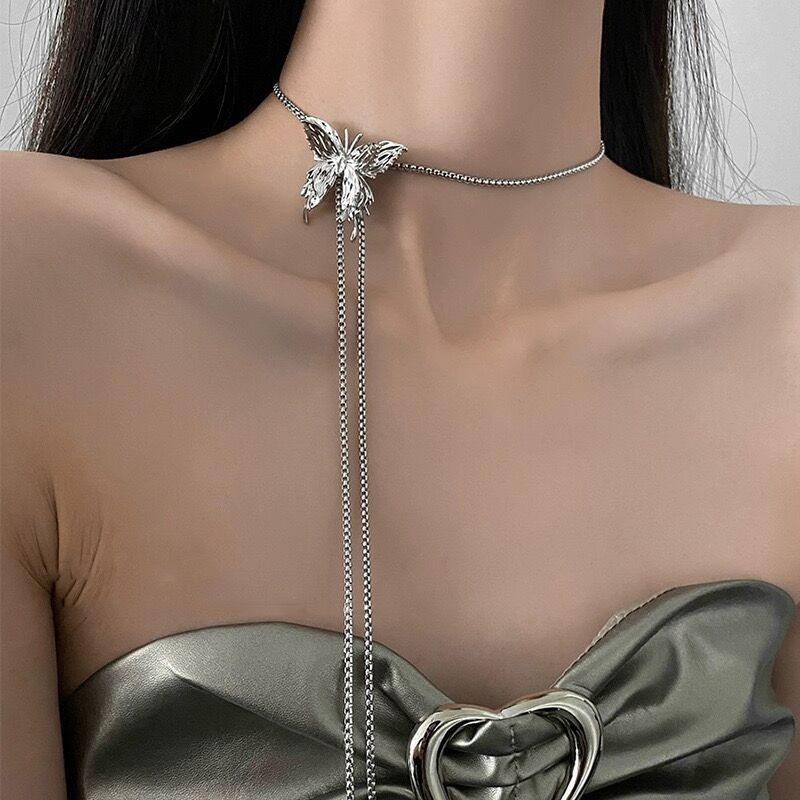 Spice Girl Sweet Cool Pull Butterfly Necklace Women a Four-Wear Three-Dimensional Butterfly Sweater Chain Design Sense of Flowsue Clavicle Chain