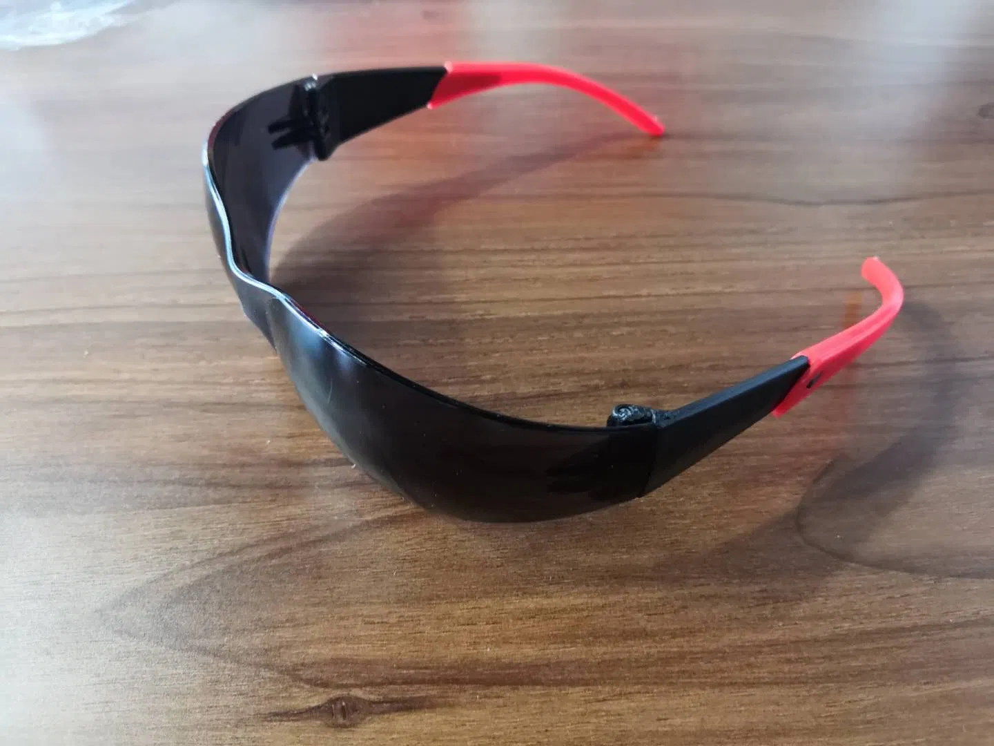 High Hardness Light Weight Strong Protective Eye Cover Safety Work Glasses