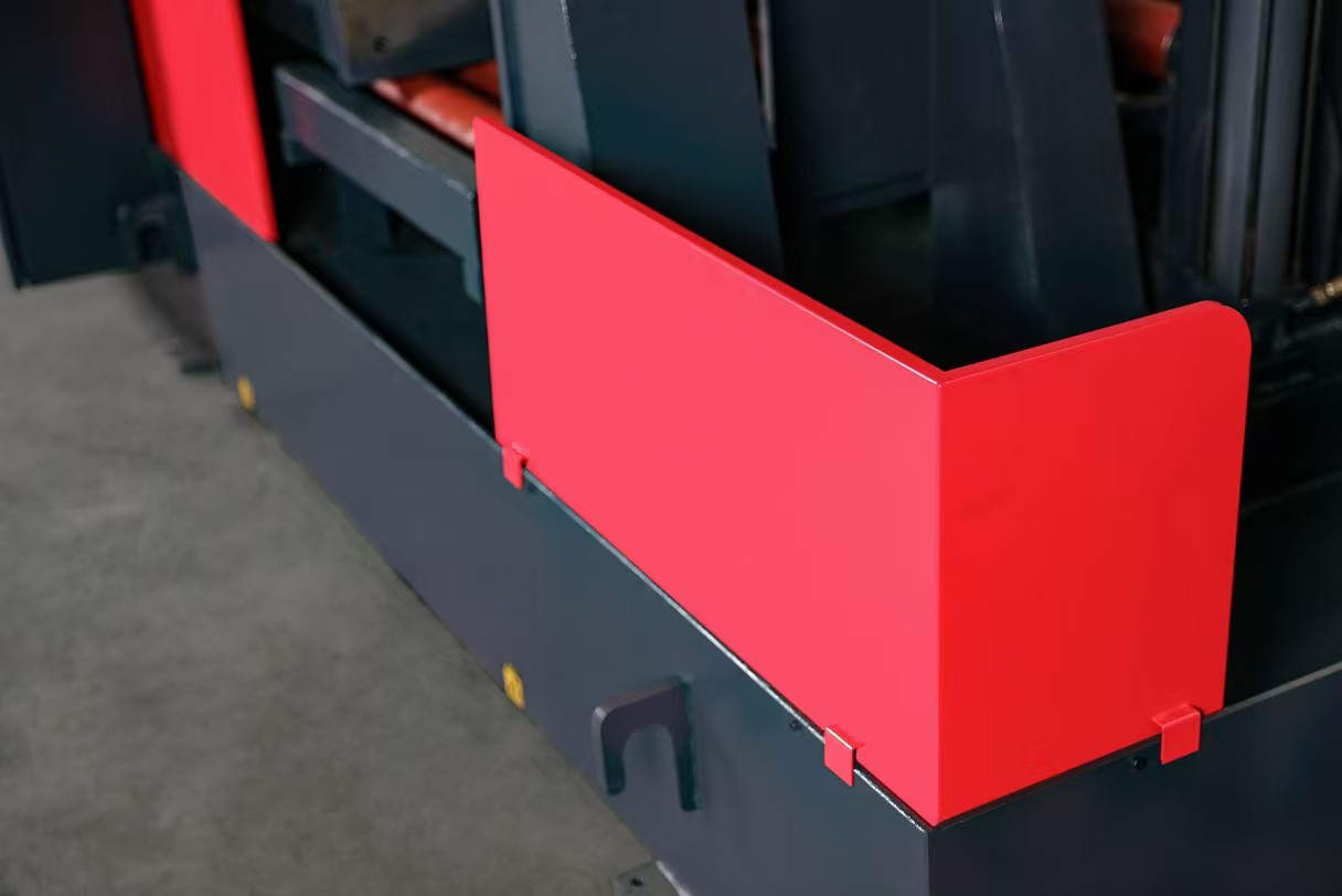 Ленточная пила по металлу ЧПУ для твердых металлов