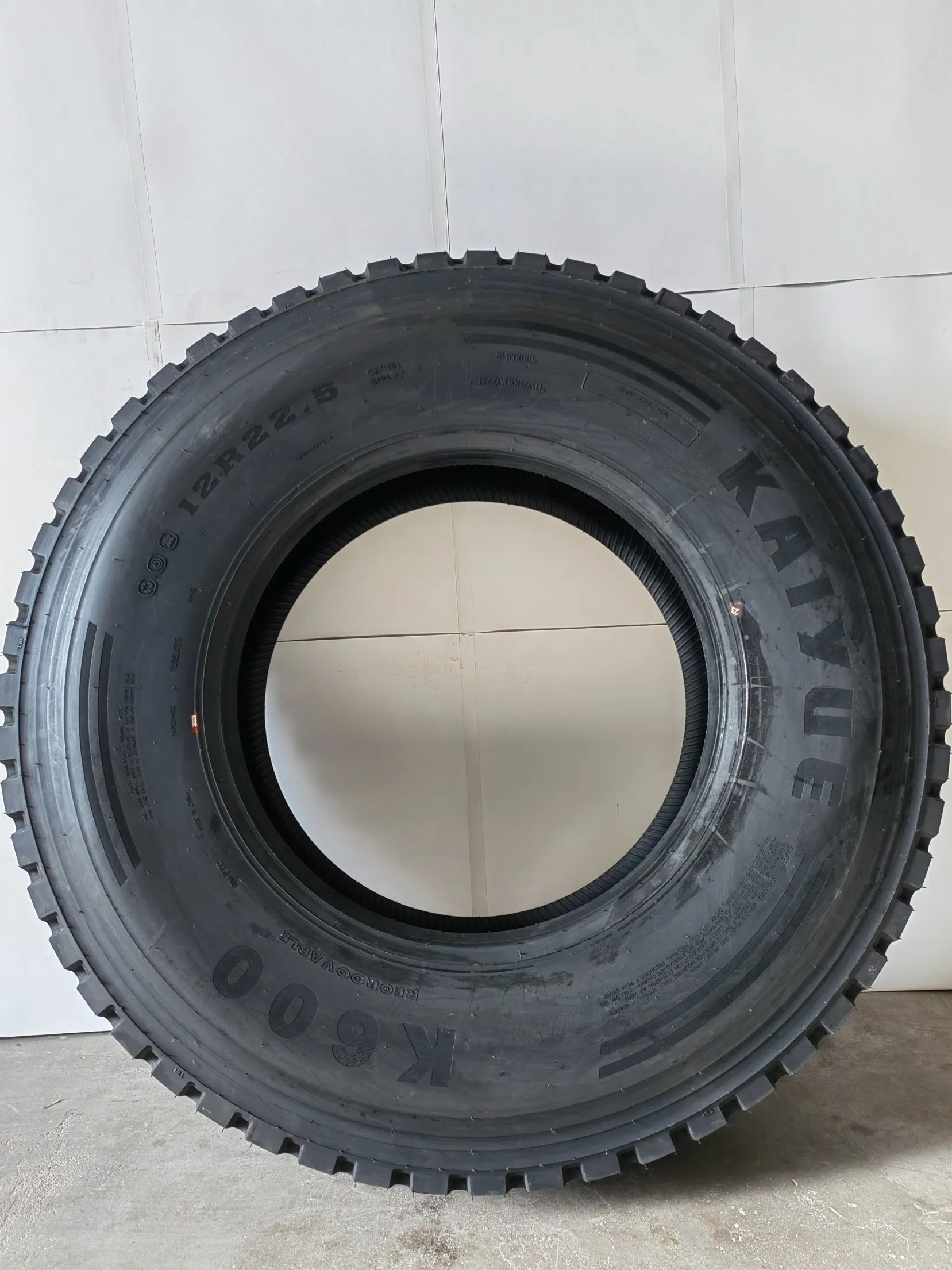12R22.5 All Terrain Truck Tyres (20PR)