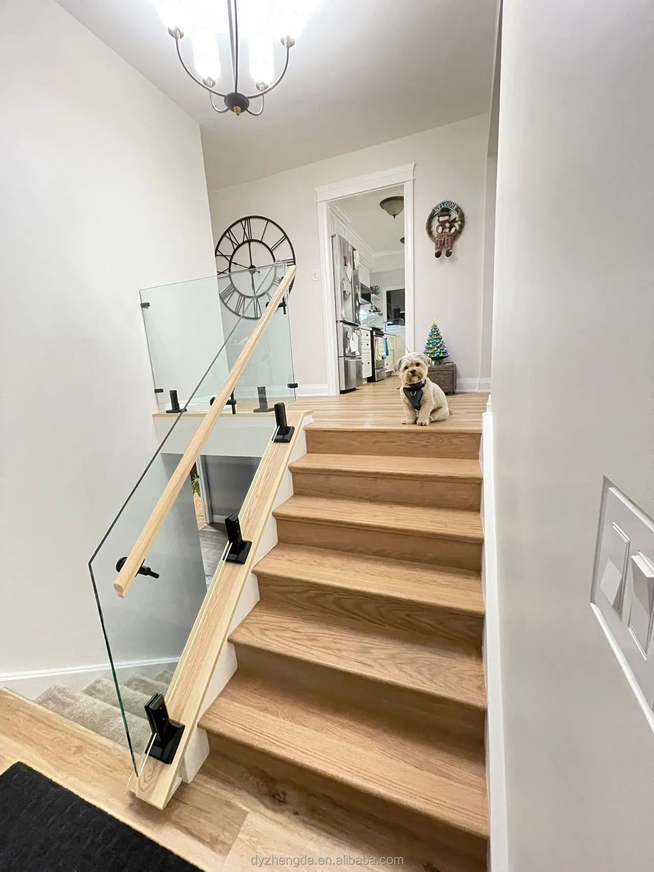 Zd Adjustable Stainless Steel Frameless Glass Spigot for Deck and Stairs Handrail Glass Railing Angle Glass Spigot