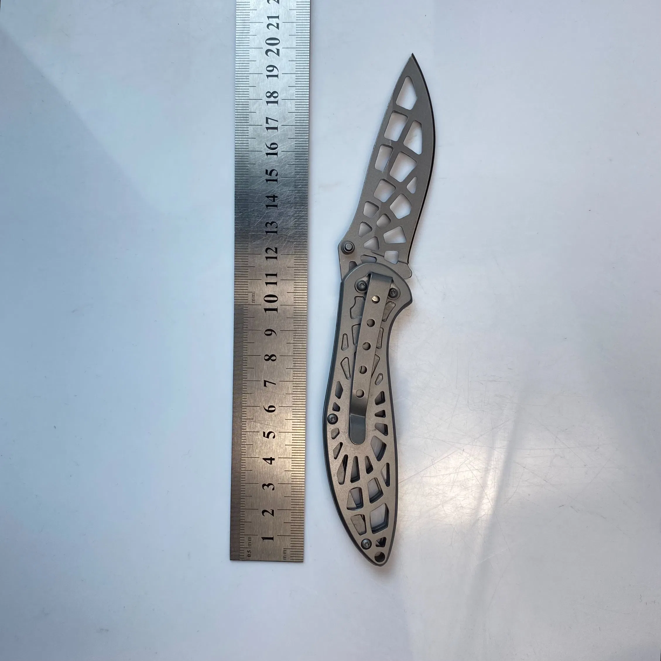 High Quality Multifunctional Folding Knife Outdoor Pocket Knife