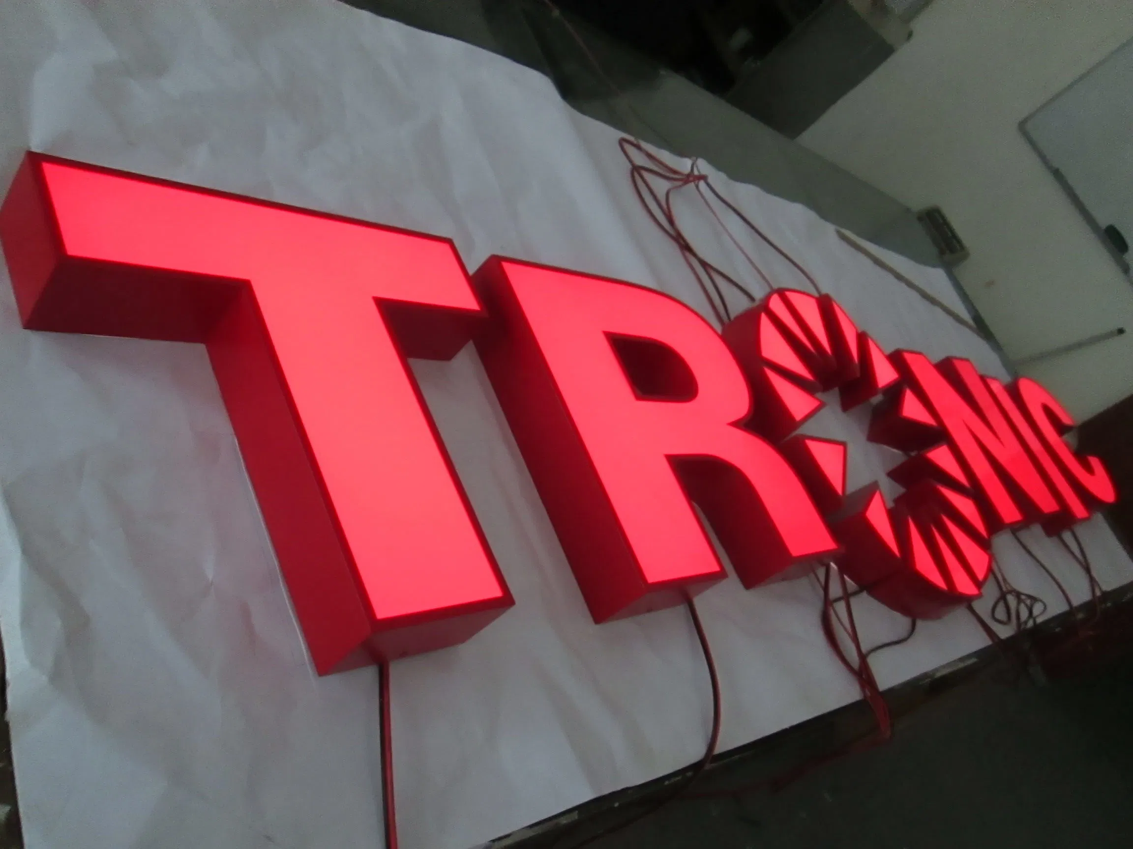 High-Resolution LED Signs for Advertising Solutions