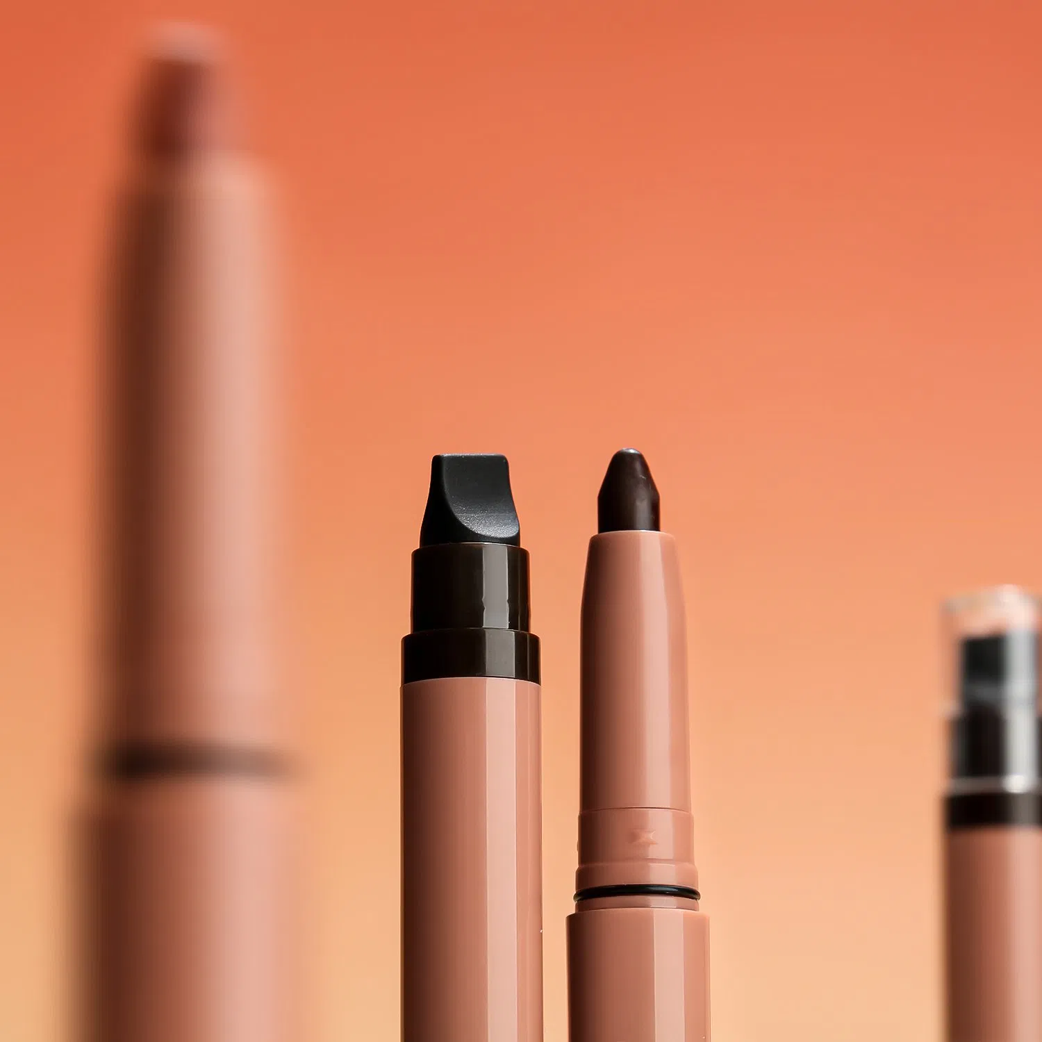 New Matte Lipliner Waterproof Long Lasting Custom Logo Twist up High Pigment Creamy Matte Lip Liner