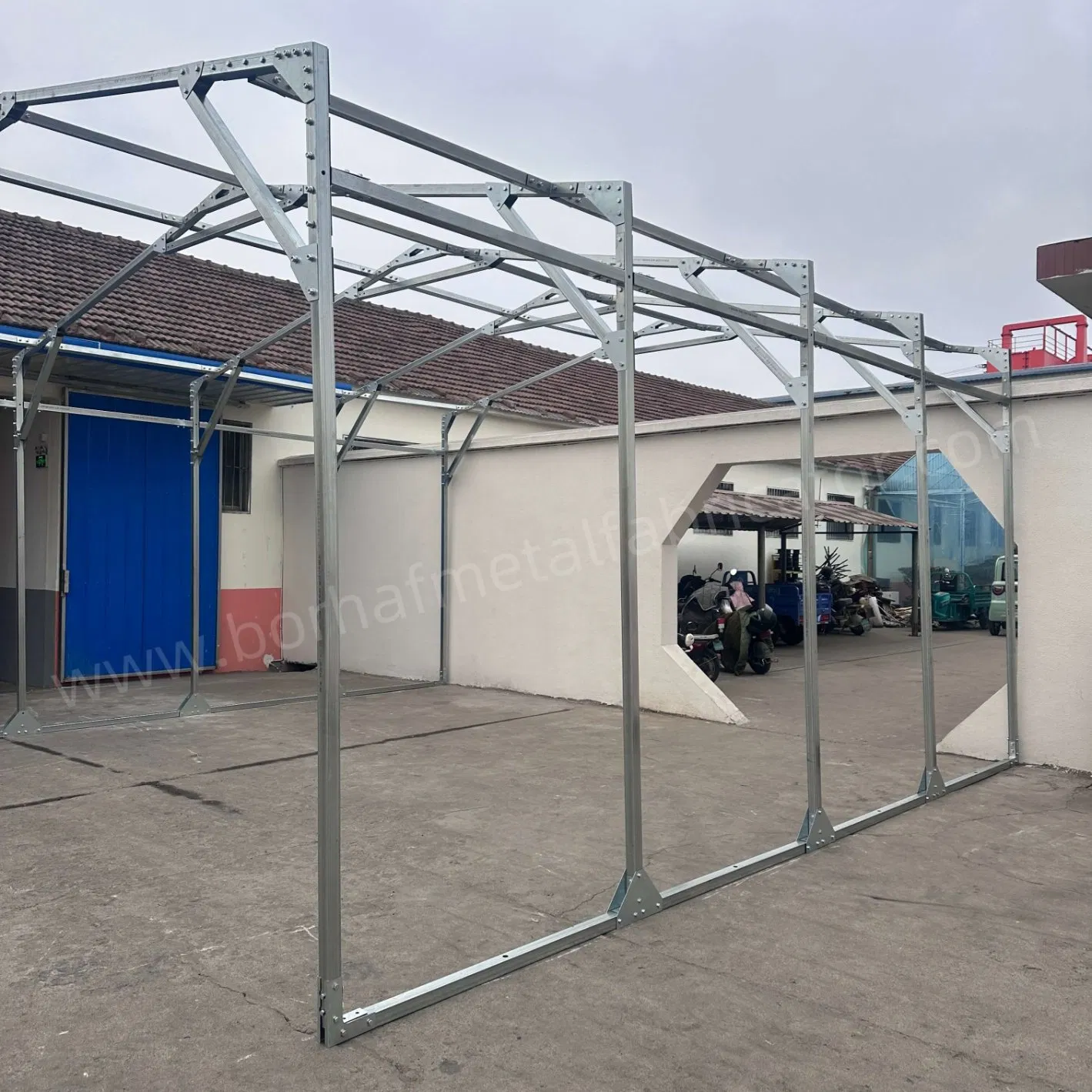 20*20 Prefabricated Car Shelter Metal Carports (Frame Only)