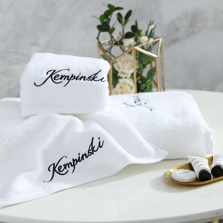 Hotel Bathroom Bath Towel Set with Hotel Logo Customized Design