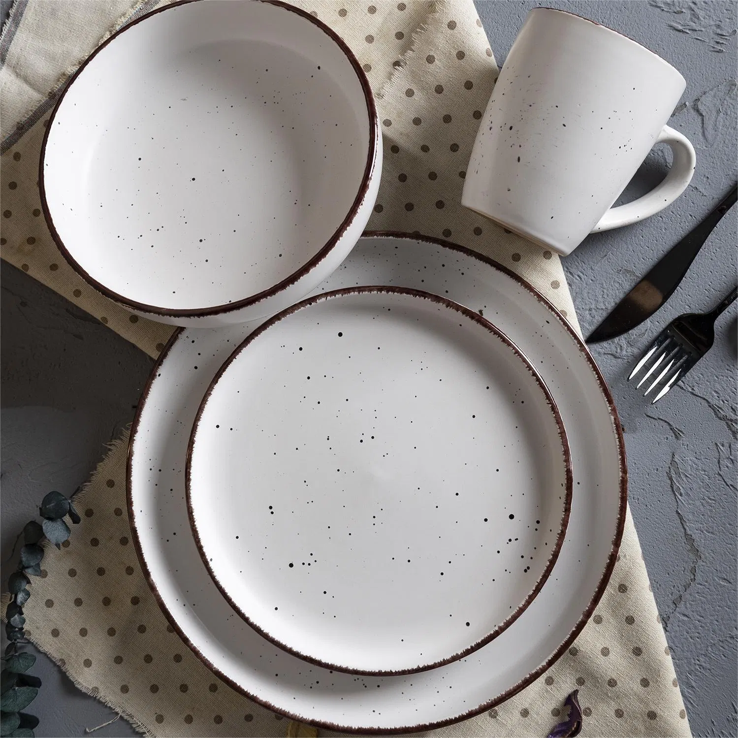 Eco-Friendly Multi Color Glazed Coupe Rustic Speckles Stoneware Dinnerware Sets Ceramic Tableware 24 Pieces Dinner Set
