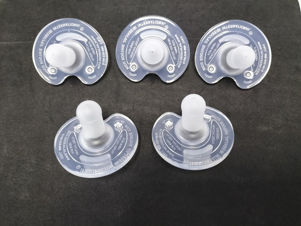 4 Cavity High Transparent LFGB FDA Safety Liquid Silicone Rubber Baby Pacifier with Medical Grade