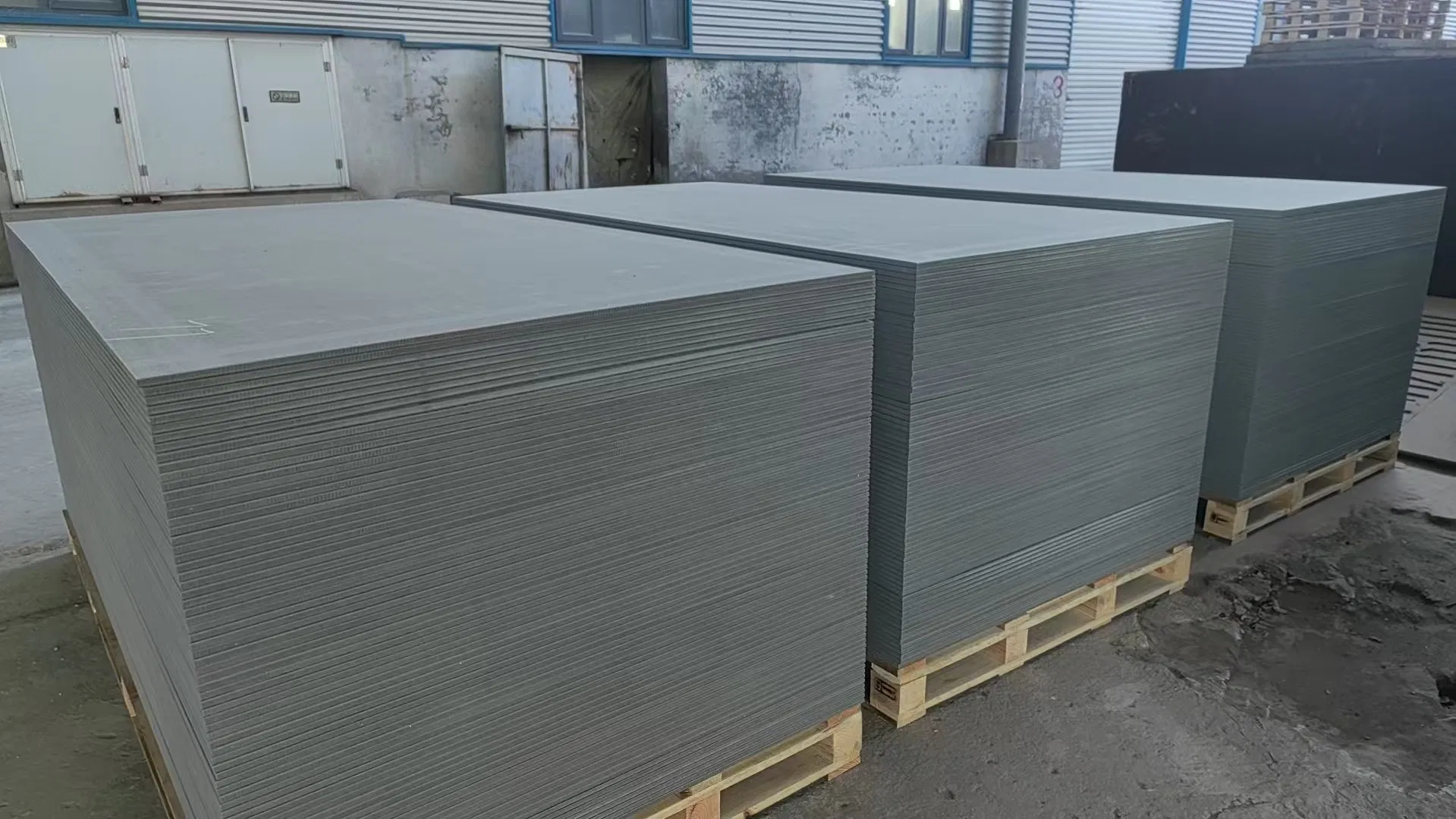 High Density 18mm Fiber Cement Board for Mezzanine Floor Decking