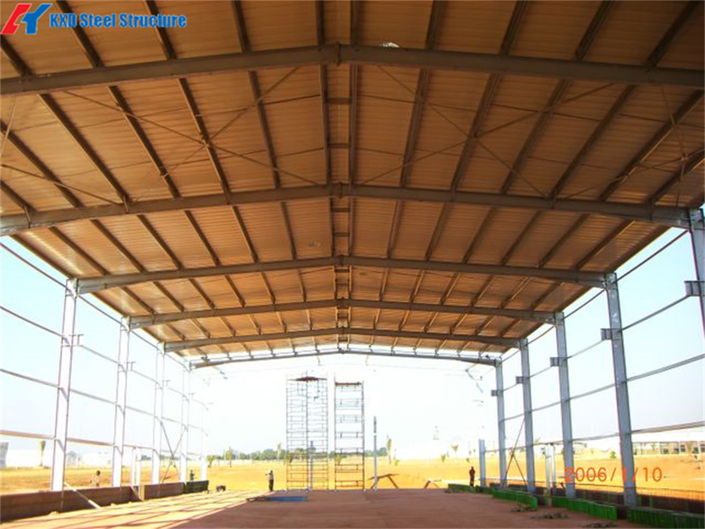 Prefabricated Steel Structure Steel Sandwich Panel Farm Shed