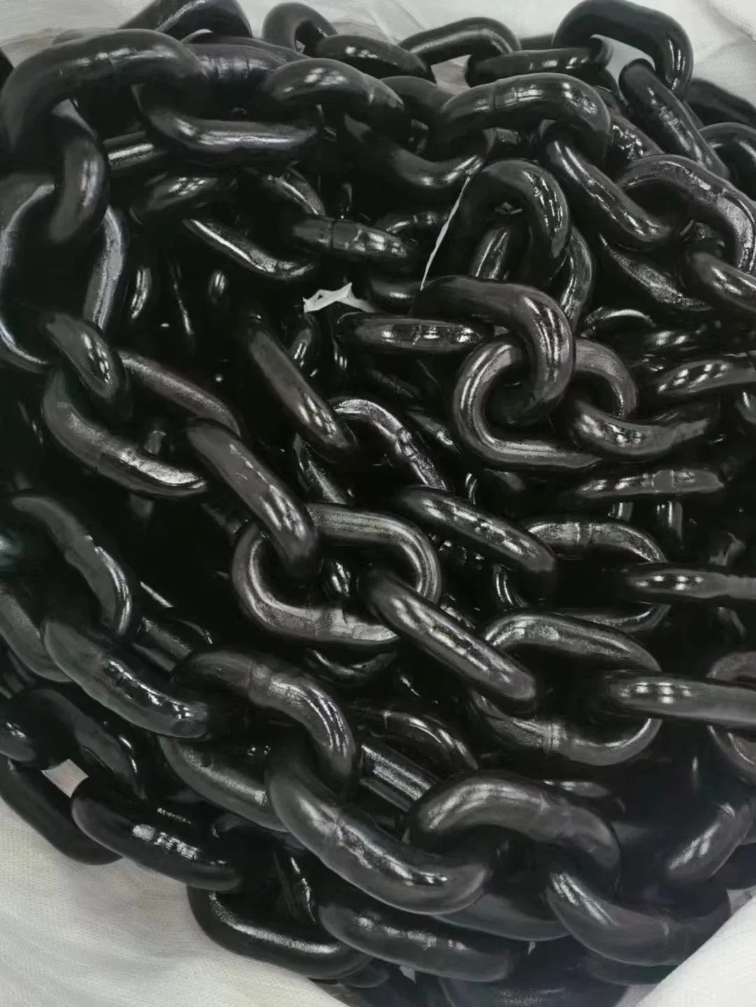 Цепь грузовая сварная G80 черная окисленная