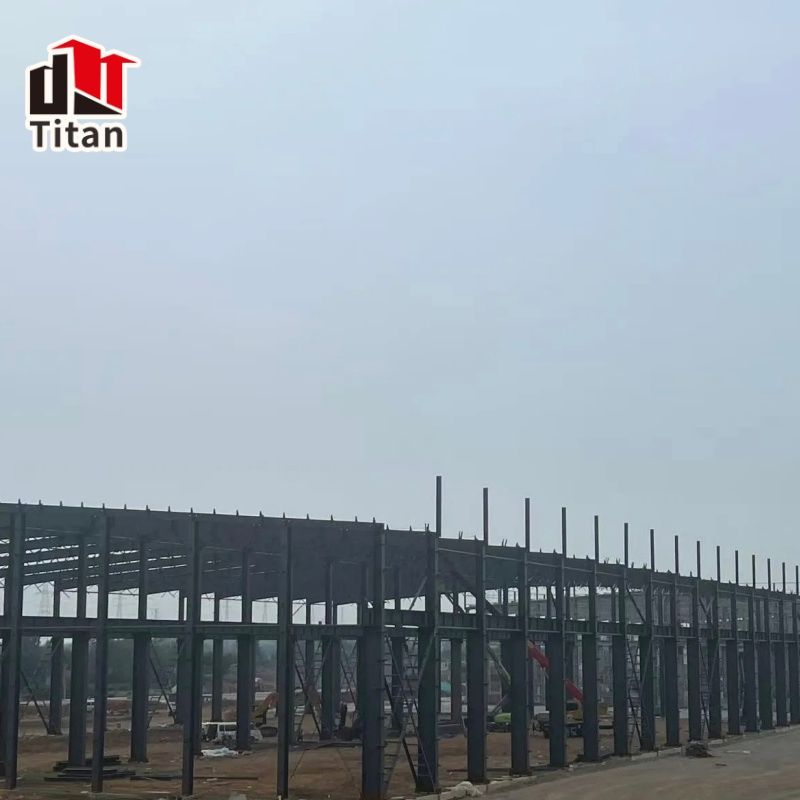 Large Span Sports Stadium Gym Hall Prefab Steel Structure