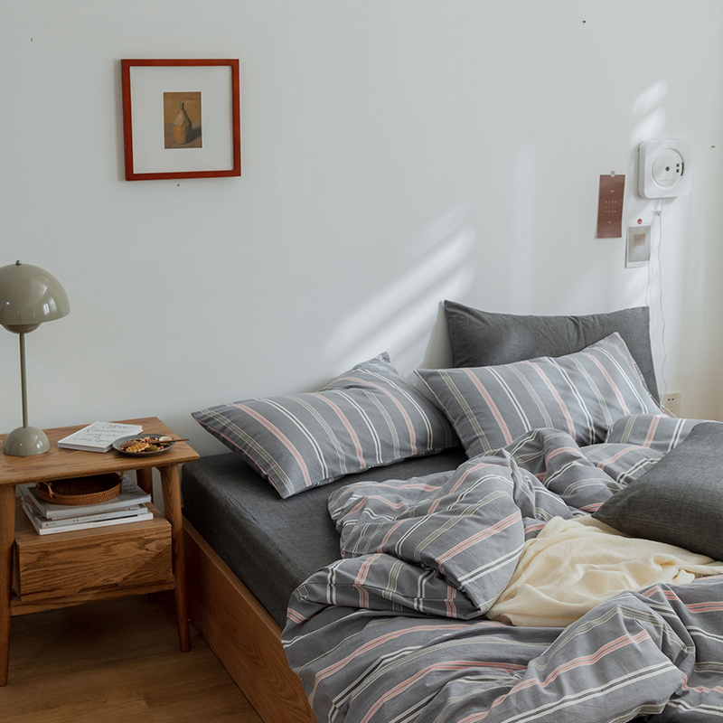 Striped Washed Cotton Bedding Set