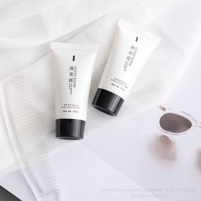 Elegant Hotel Shampoo with Personalized Design and Private Logo Options