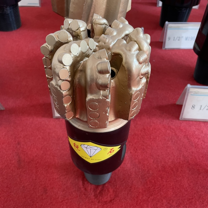 Steel Body PDC Bit for Oil Field 9-1/2 Drill Bit with API 7-1 Certificate Diamond Drill Core Bit for Mining Well