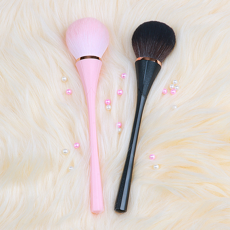 2022 New Arrival Blusher Brushes Make up Brushes