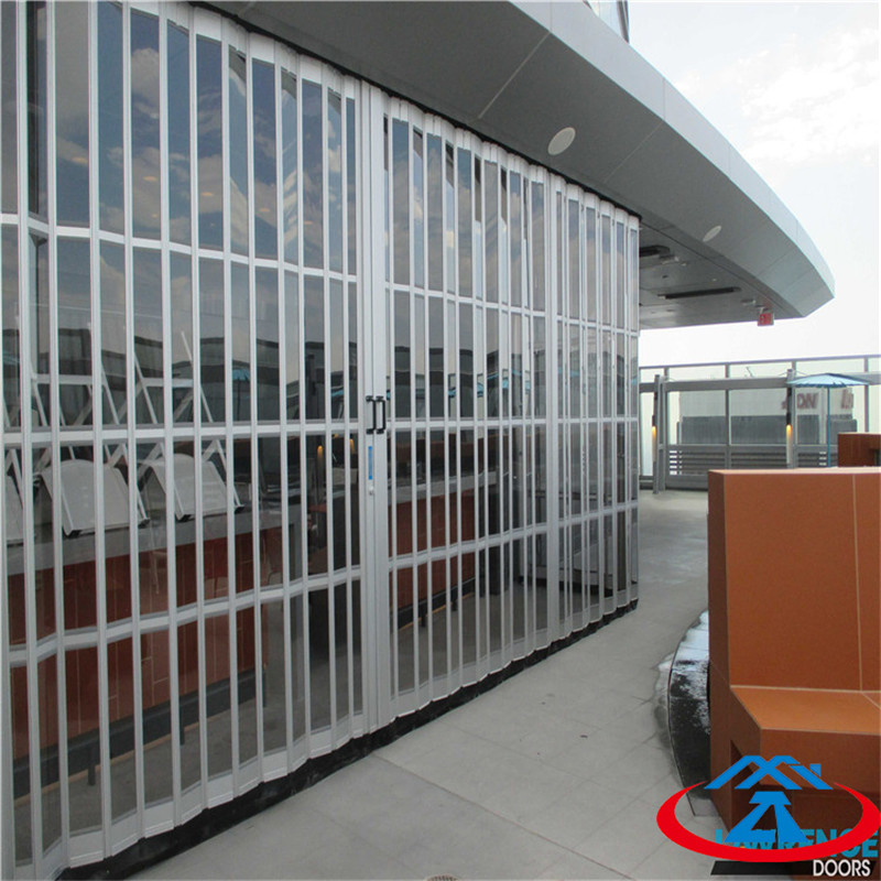 Excellent Quality 24 Hours Display Transparent Polycarbonate Folding Door
