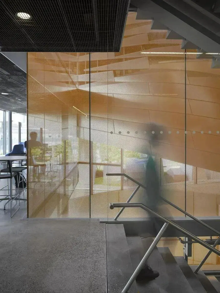 6mm Tempered Ceramic Fritted Glass Silk Screen Printed Frosted Glass for Building/Decoration/Wall