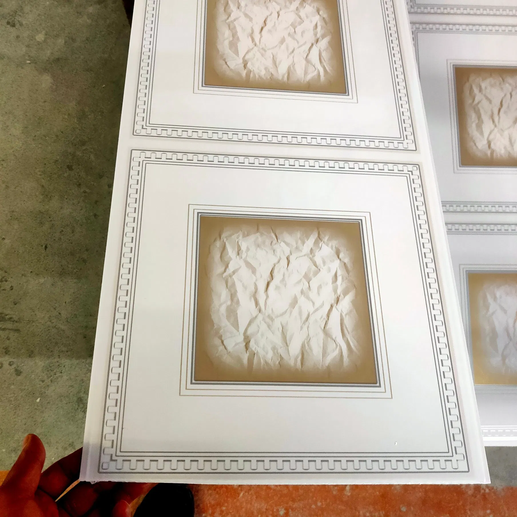 Laser PVC Ceiling Panel Squared Pattern for Home House Roof Decoration Building Material Ceiling Board PVC Sheet