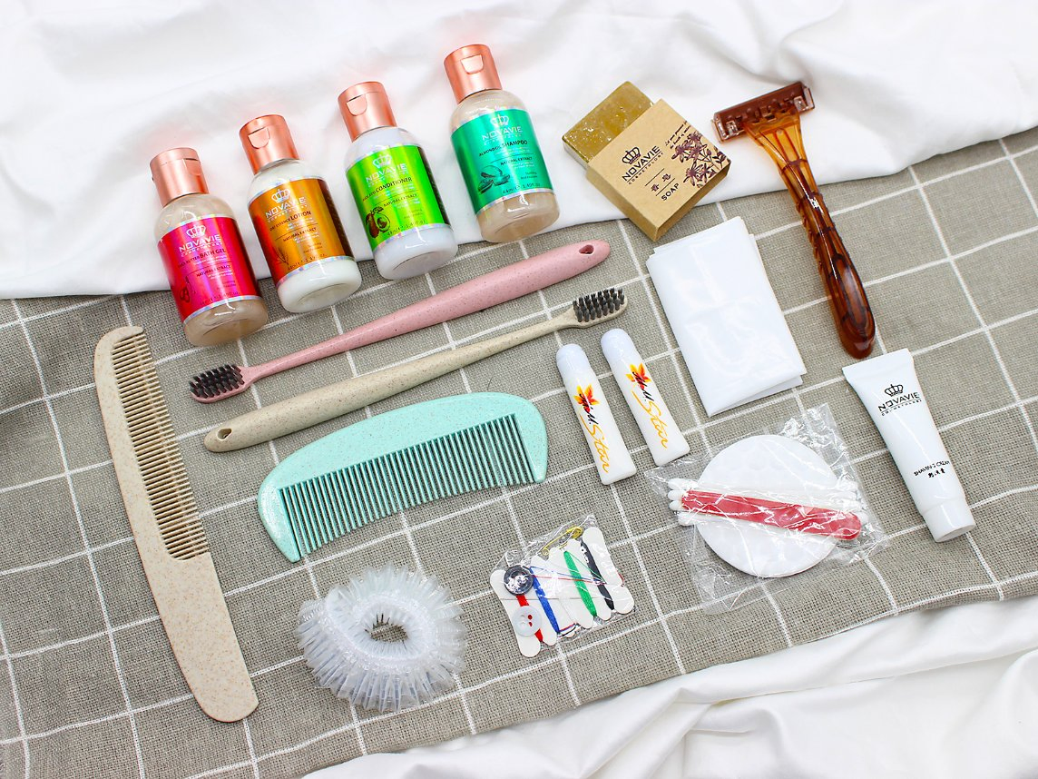 Personalized 5 Star Hotel Amenities Set 01