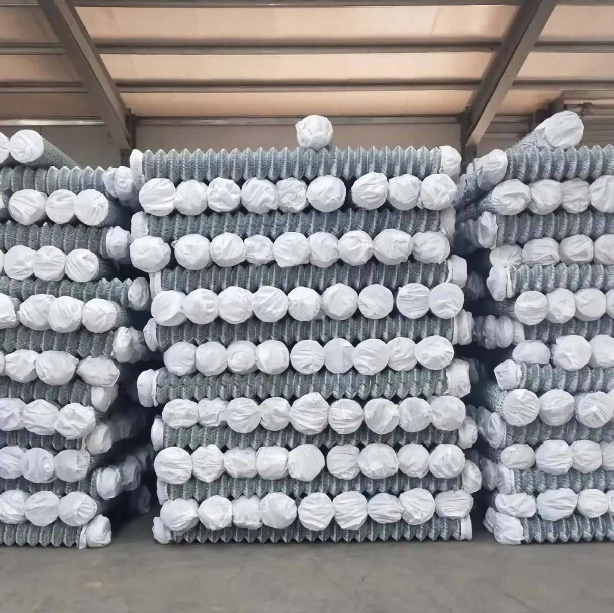 Rust-Resistant Chain Link Fence with Barbed Wire Top for Coastal Areas