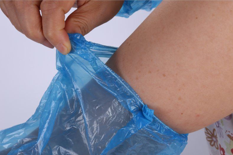 High Quality Disposable Plastic PE Oversleeve Sleeve Cover with Different Colors Available Disposable Sleeve Cover
