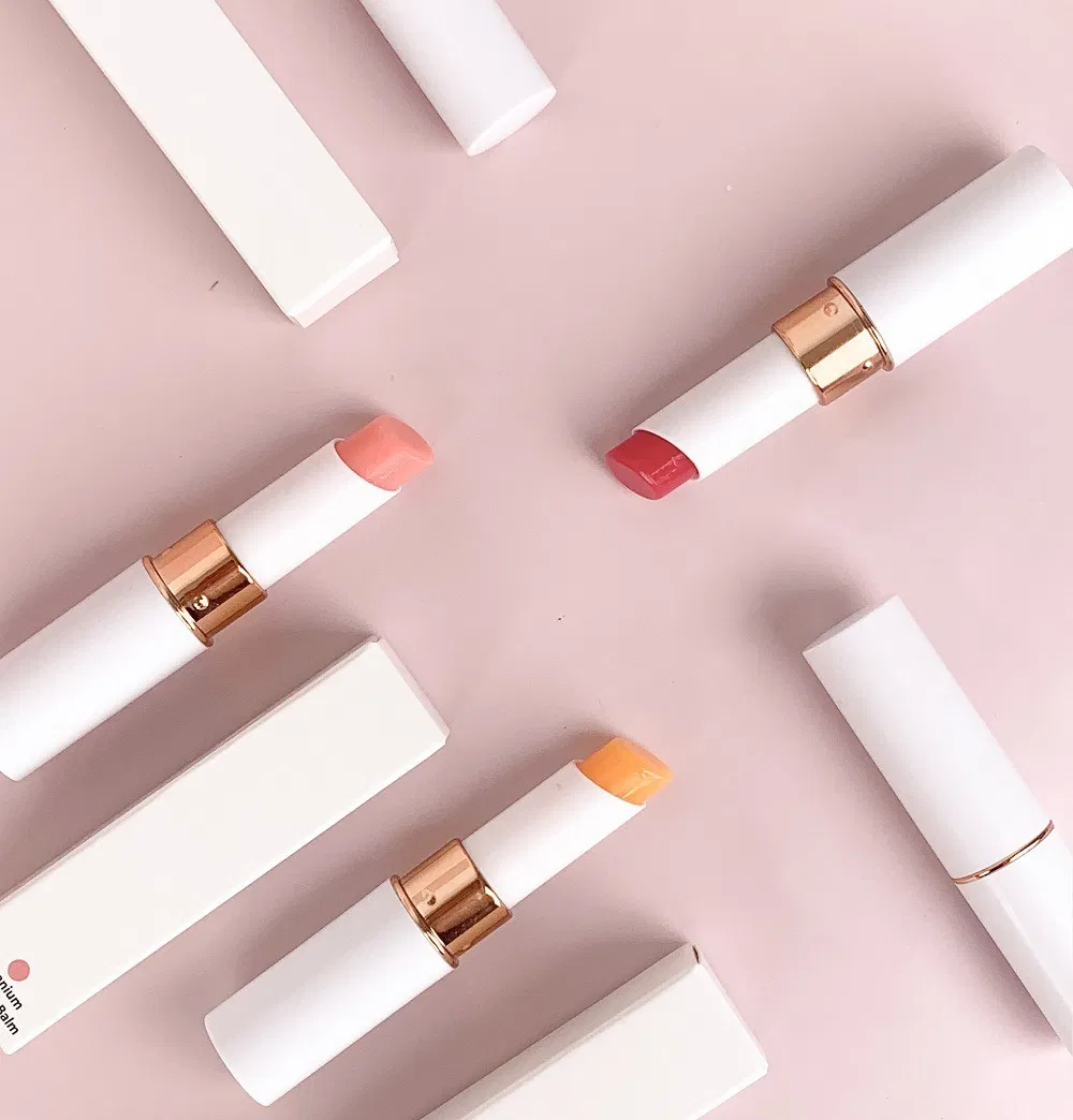 Natural Hydrating Moisturizing Tinted Lip Balm with Vitamin E