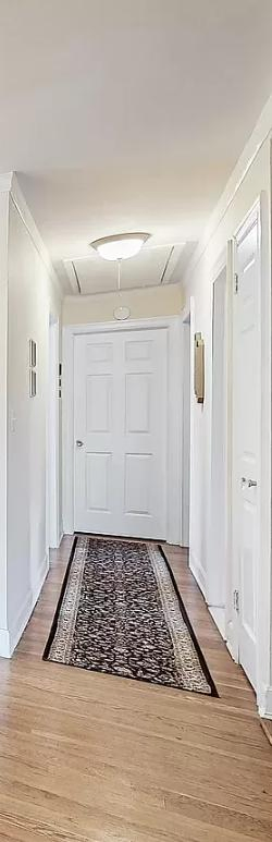 White Primer Spray Paint Shaker Bedroom Door Craftsman Primed Smooth Solid Core Molded Composite MDF Prehung Interior Wood Door/Pocket Door/Barn Door