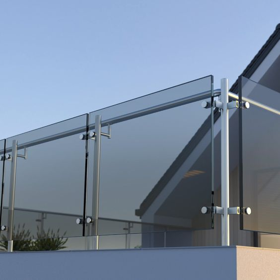 6.38mm to 40.28 mm PVB Grey Tinted Toughened Laminated Glass Balustrade Panels