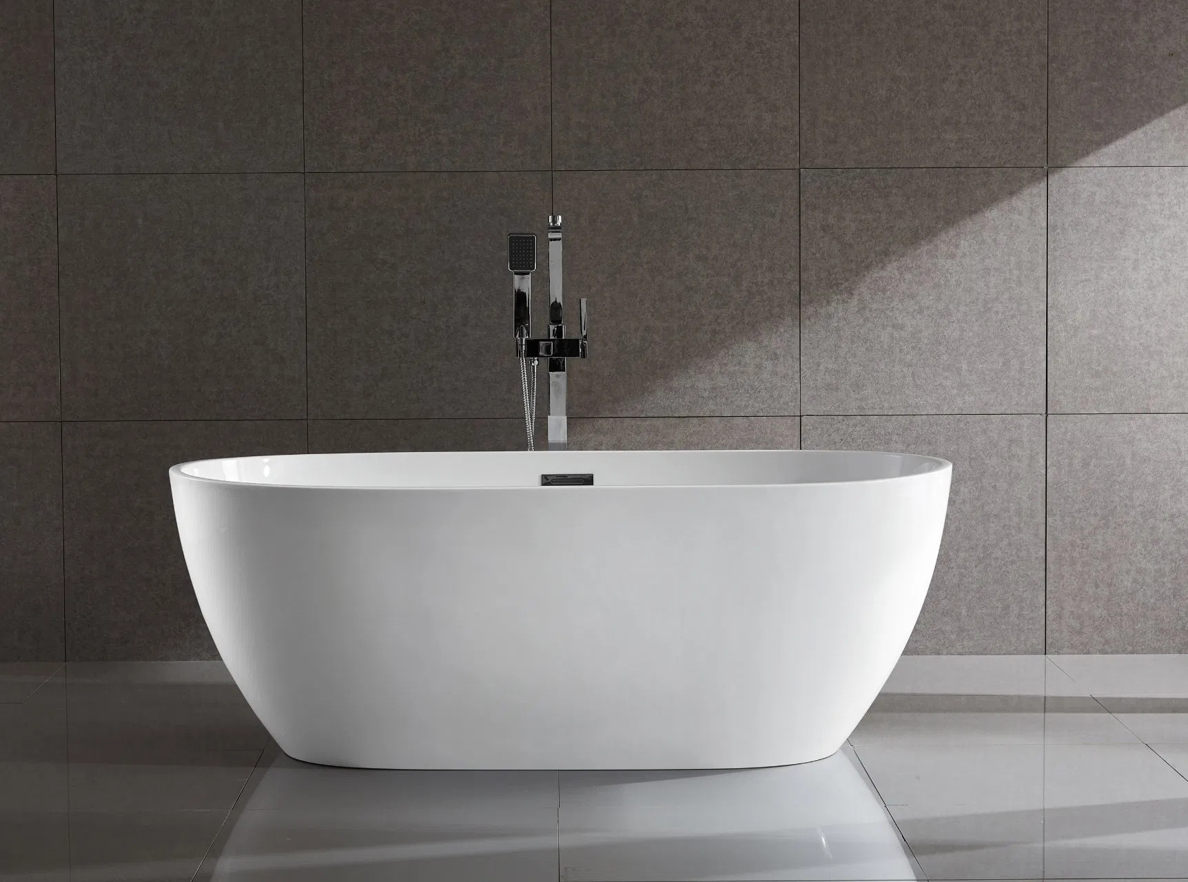 China Acrylic Hotel / Home Bathroom Tub Freestanding Bathtub Supplier for Wholesale