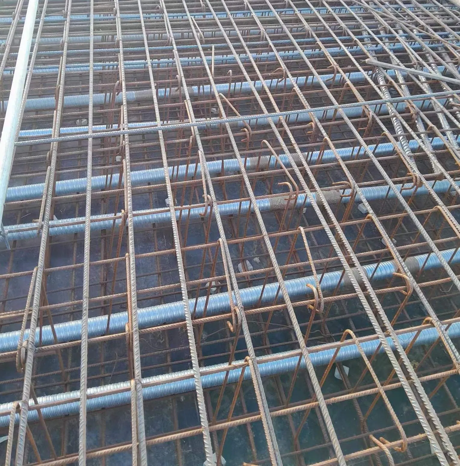 50mm High Tension Corrugated Galvanized Prestressed Steel Metal Slab for Pre-Stressed Concrete Bridge Construction