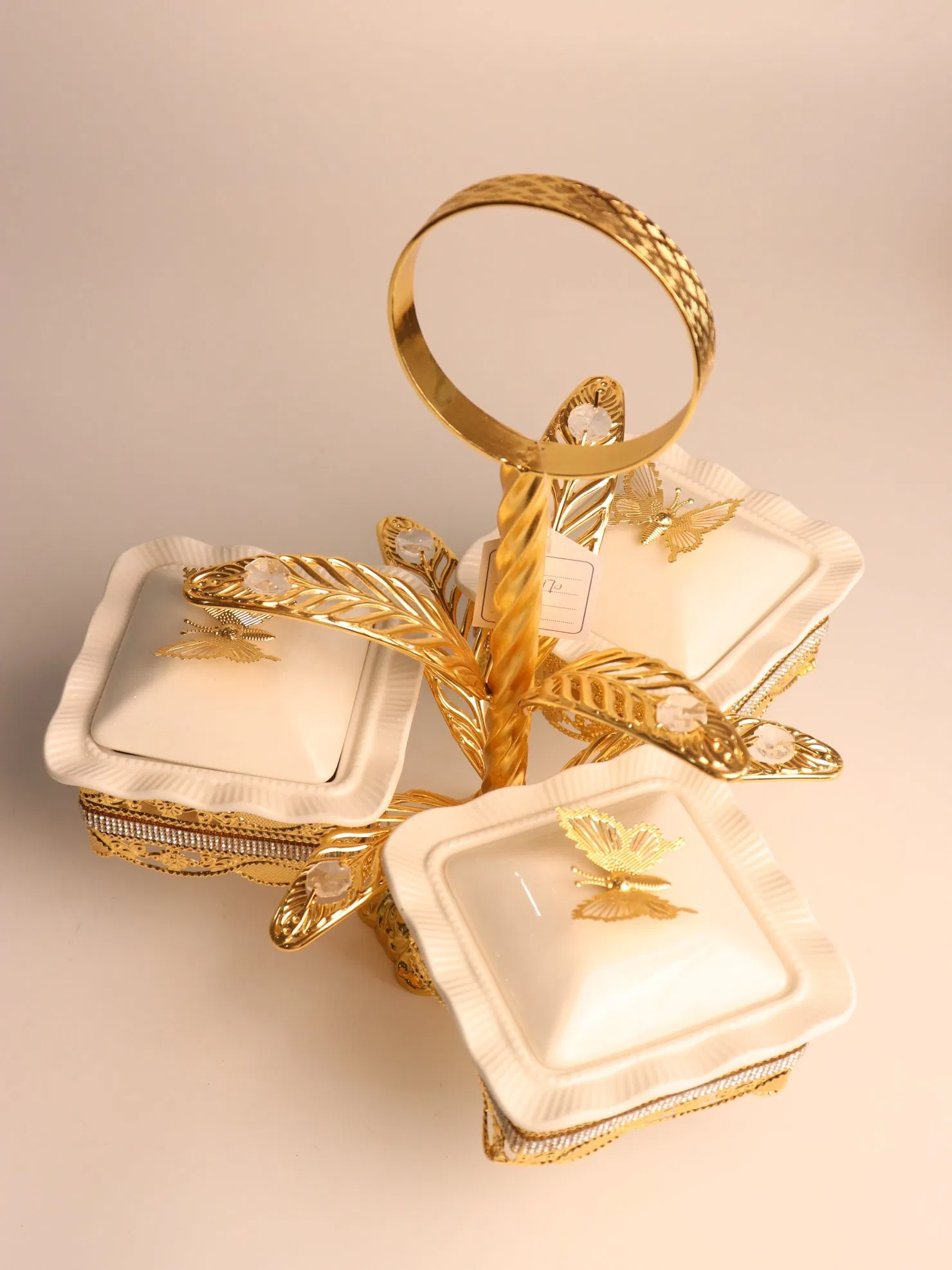 New High-End Gold-Plated Iron Strip with 3 Square Ceramic Bowls