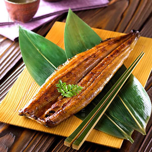 Natural Green Fresh Bamboo Sushi Leaf Flatware Sets Disposable Vacuum-Packed with Authentic Bamboo Leaves