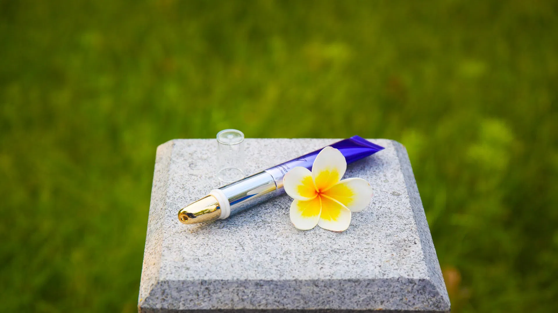 Hot Selling Custom Zinc Alloy Massage Head Plastic Empty Hose