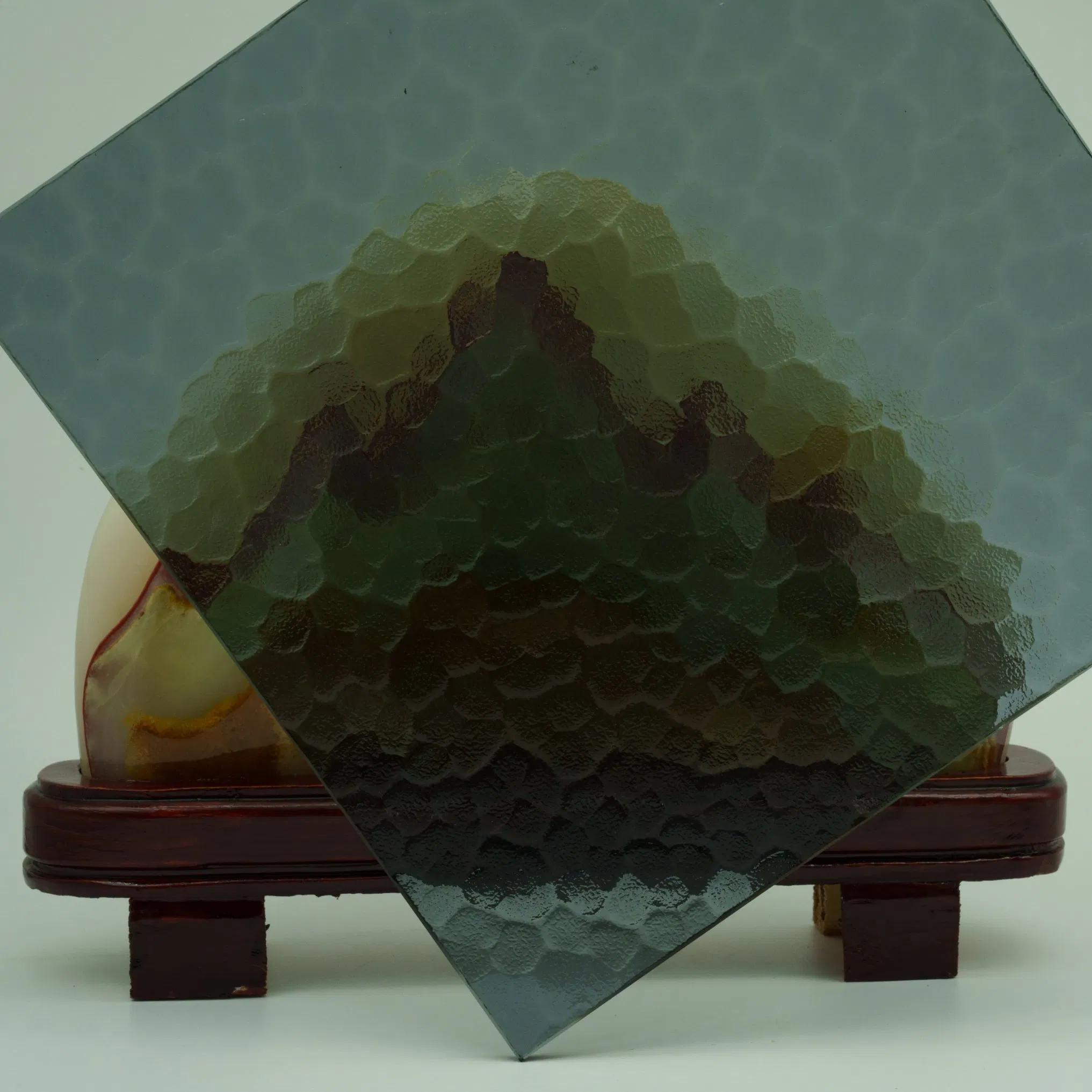 3/4/5/6mm Factory Price Temperable Pattern Glass for Table