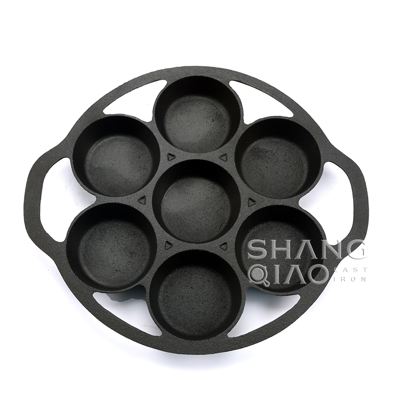 Чугунная форма для мини-кексов на 7 ячеек