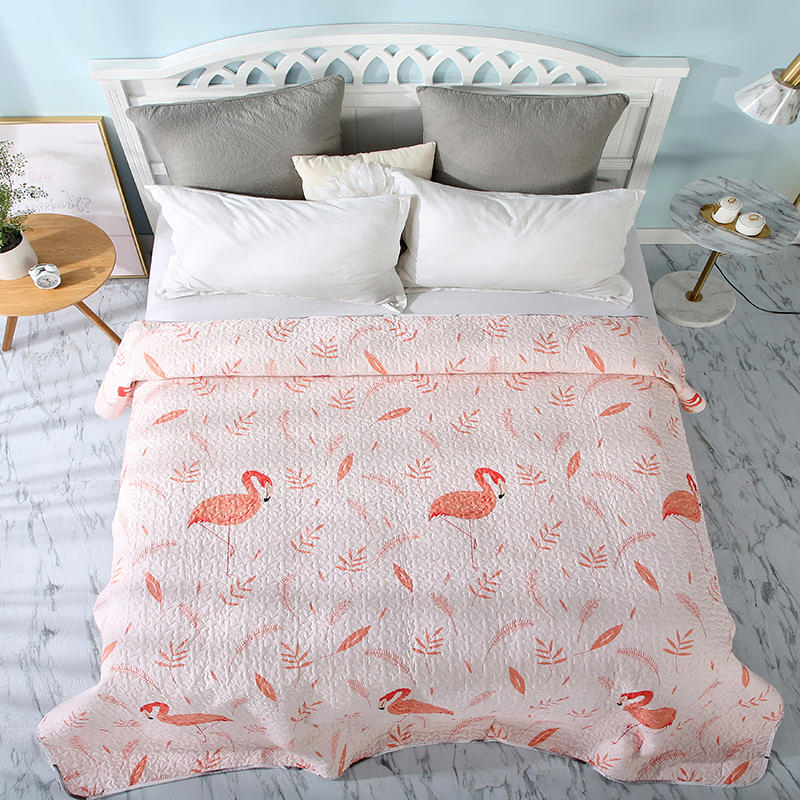 Custom Soft Warm Embroidery Quilted Cheap Bedspread Summer Blanket