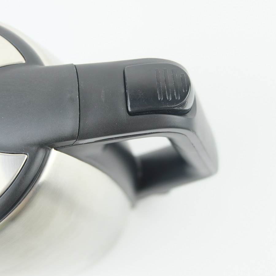 Small Home Appliances of 1.8 L Portable Electric Stainless Steel Kettle