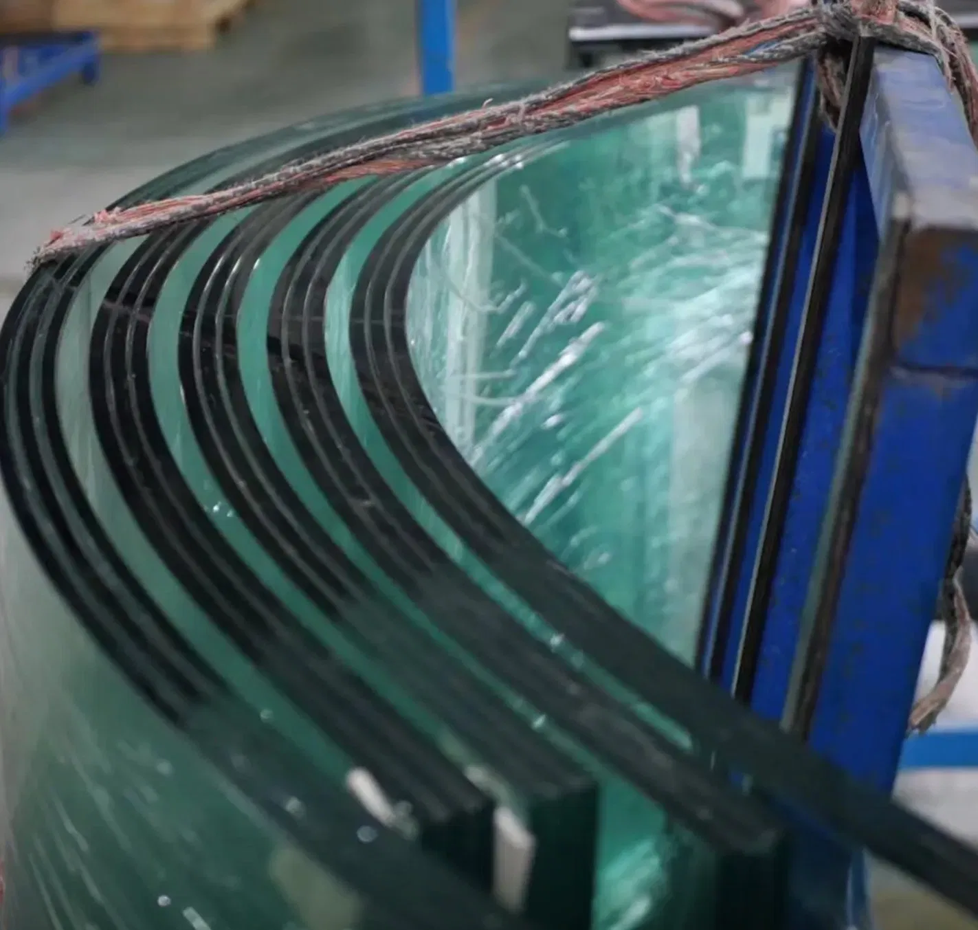 Stylish Curved Tempered Glass Solutions for Contemporary Homes
