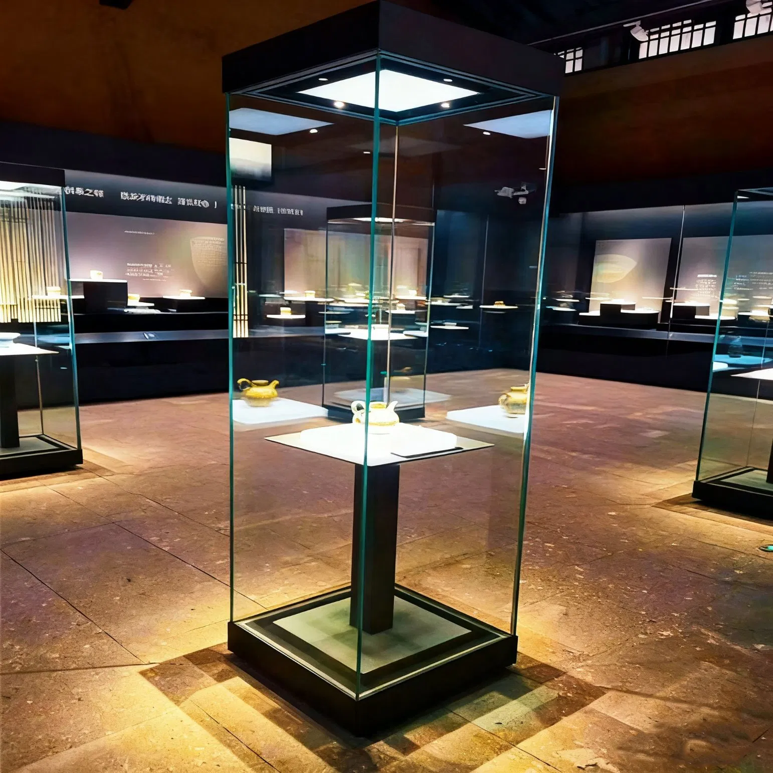 2/3/4/5/6/8/10/12mm Low Iron Coating Anti Reflective Glass for Showcase